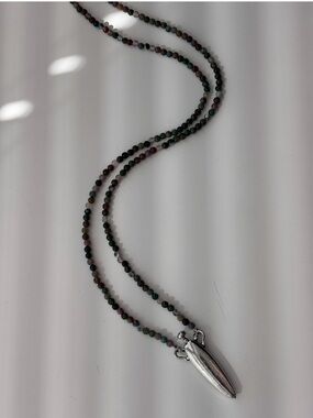Silver Tone Perfume Bottle Indian Agate Stone Strand Necklace